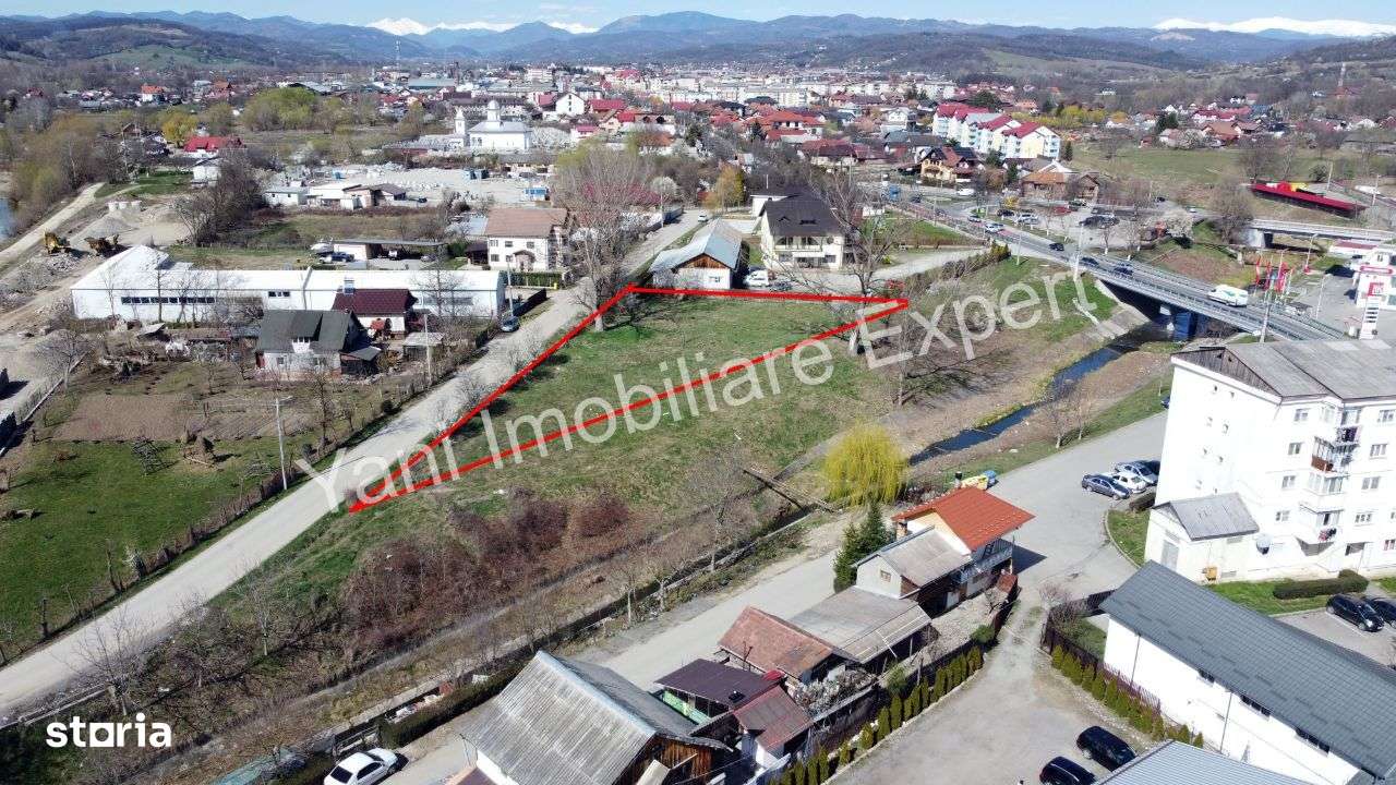 Teren de vânzare în Curtea de Argeș, vizavi de Mănăstire. - Imagine principală: 5/9