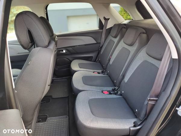 Citroën C4 Picasso PureTech 130 Stop&Start EAT6 SELECTION - 17