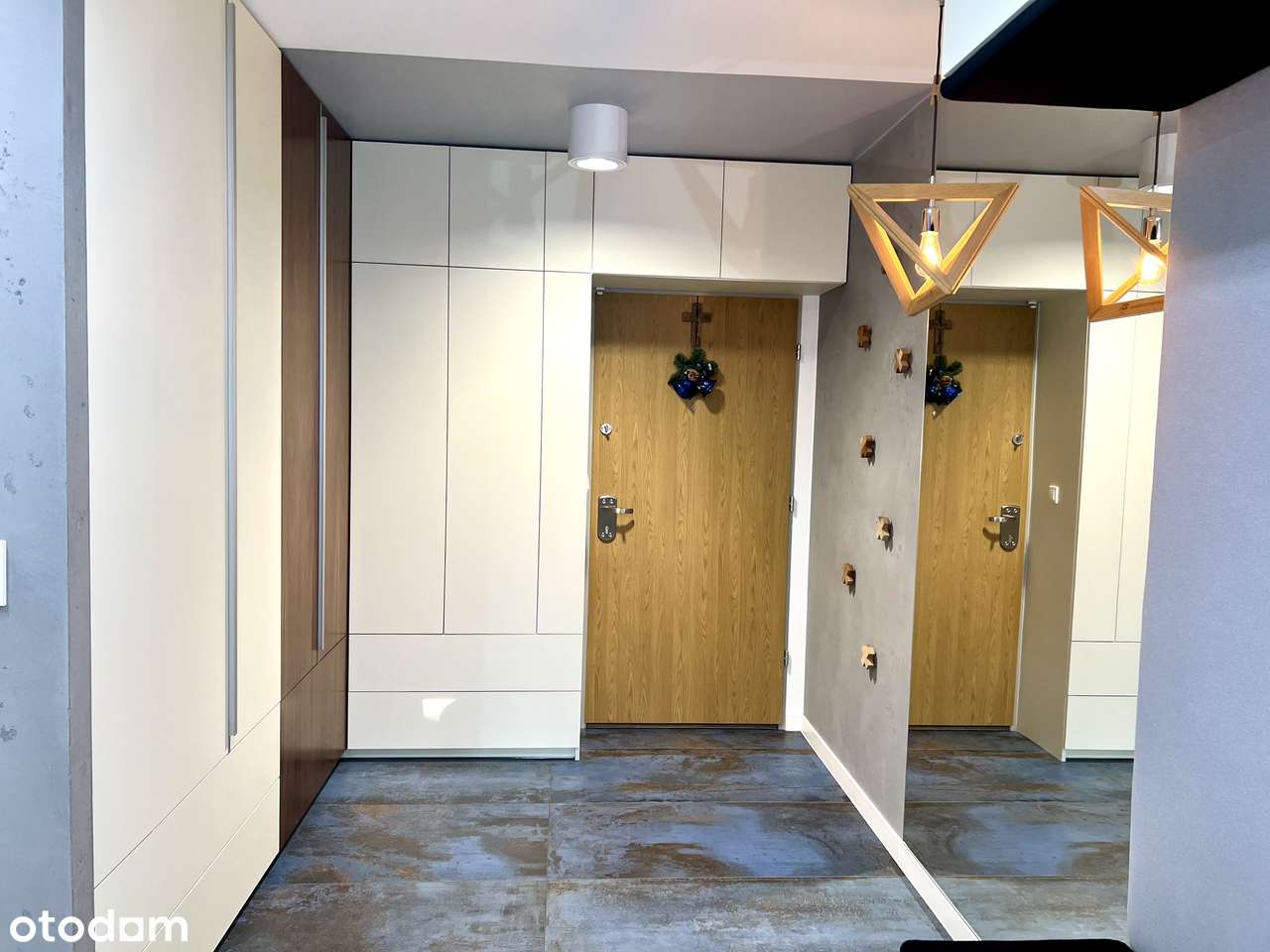 Nowoczesne, duże mieszkanie – w "Hubalczyku" - Pełny obrazek: 2/9