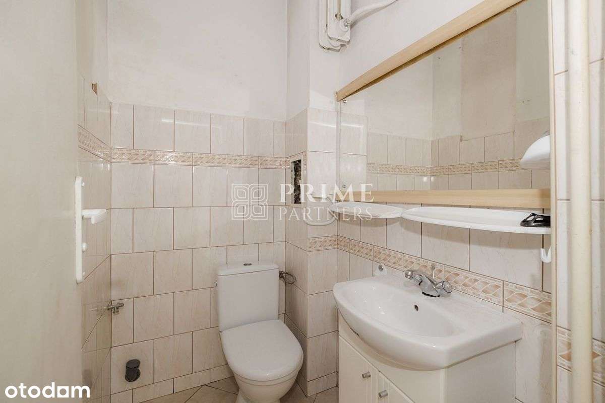 Mieszkanie z potencjałem w samym Centrum-13