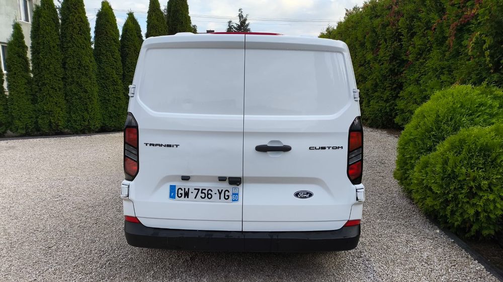 Ford Transit Custom 2024