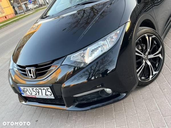 Honda Civic 1.6 i-DTEC Executive Black Edition - 27