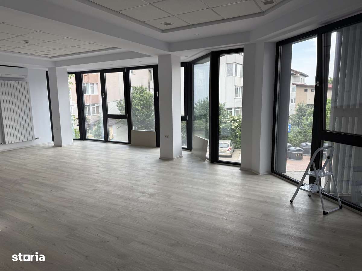 Spatiu comercial de inchiriat, 258mp, acces facil - Imagine principală: 2/19