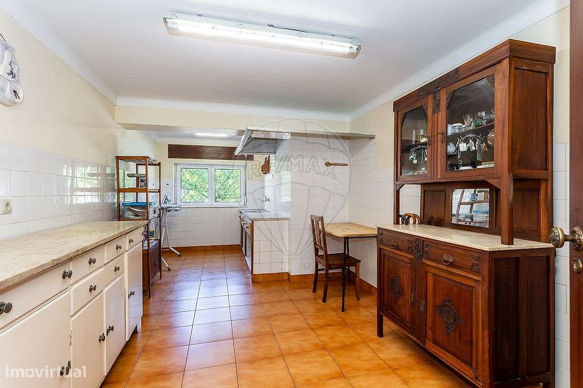 Moradia T4 para venda-18