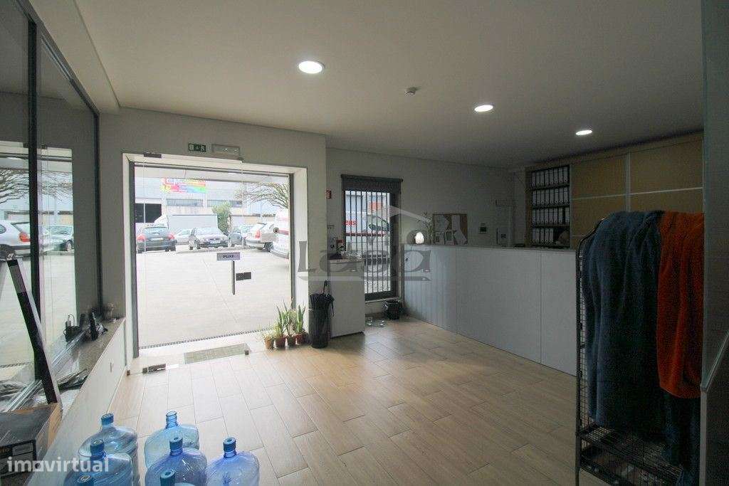 Armazém Industrial para Arrendamento | Zona Industrial de Alfena - Grande imagem: 5/12