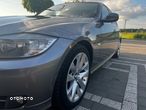 BMW Seria 3 320d xDrive - 4