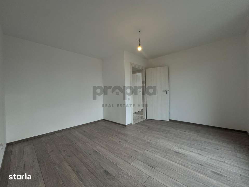 Casa de vanzare | 5 camere • 3 bai • 415 mp teren | Harman-14