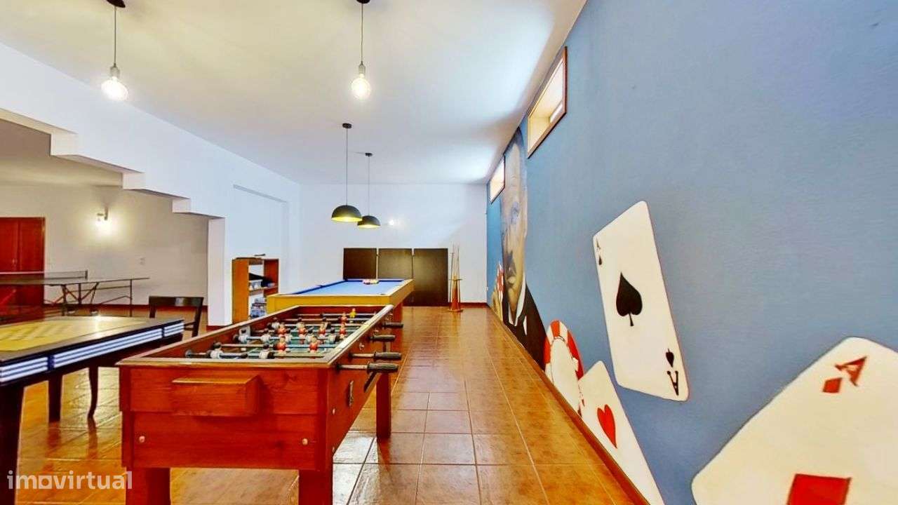 Moradia 4 Frentes | Piscina-19