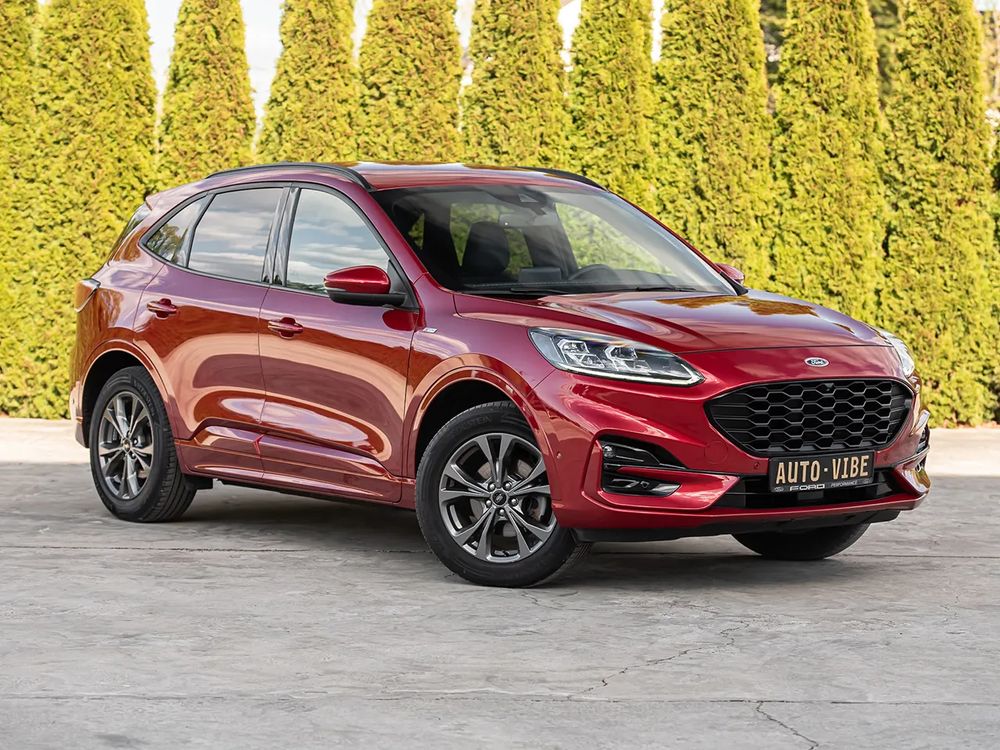 Ford Kuga III 2.5 Duratec FHEV ST-LINE X 2021
