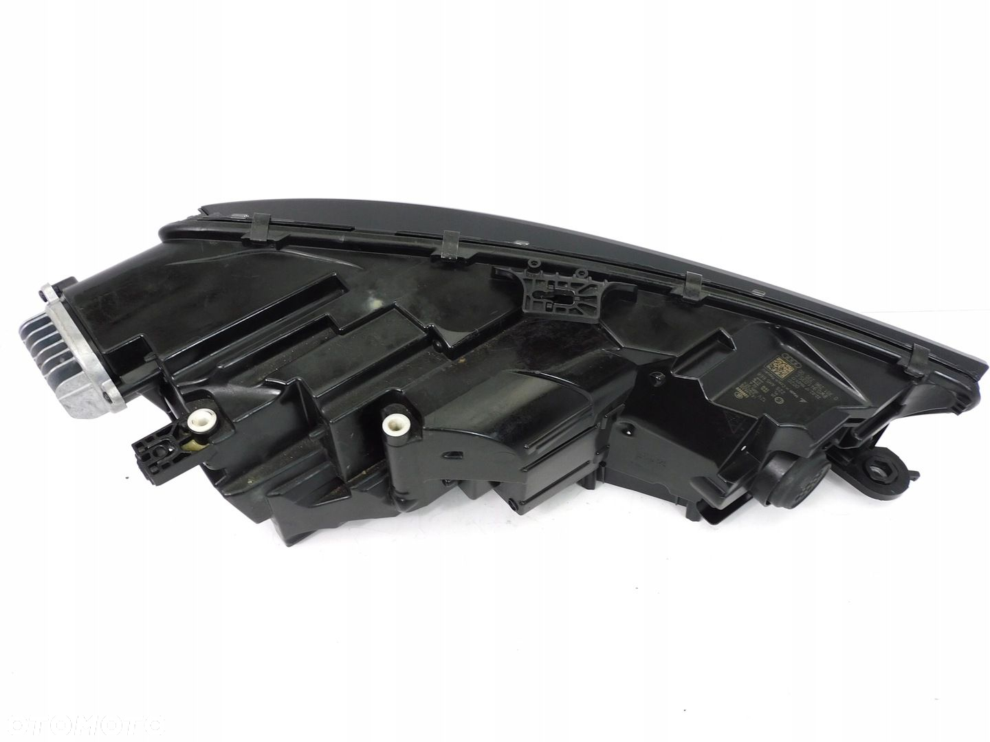 AUDI RS4 A4 8W B9 LAMPA LEWA MATRIX 8W0941035C - 4