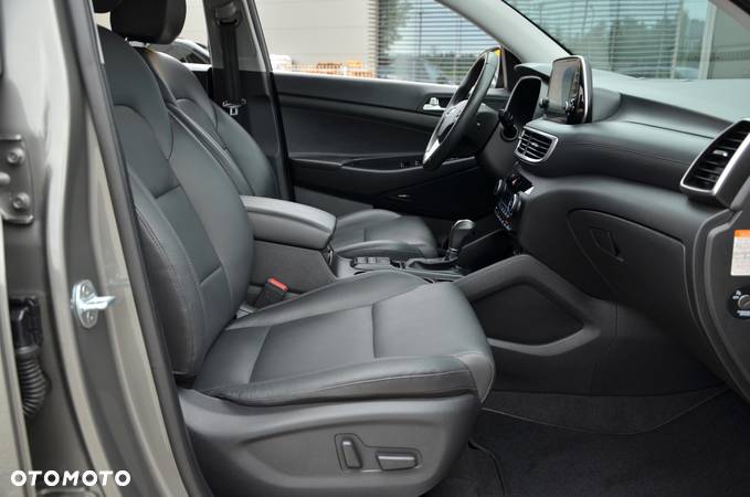 Hyundai Tucson 2.0 CRDI Premium 4WD - 16