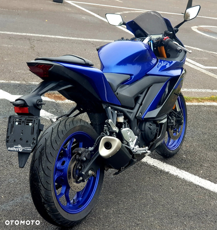 Yamaha R3 - 24