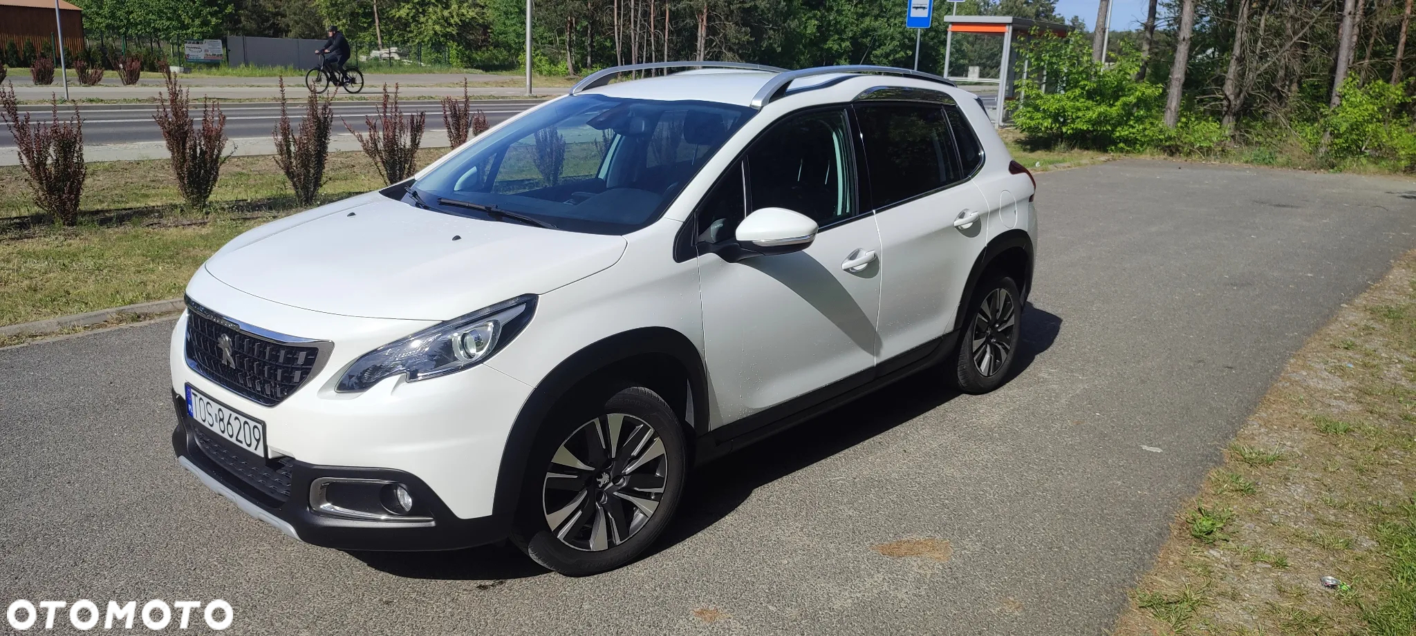 Peugeot 2008 BlueHDi 100 STOP & START Allure - 2