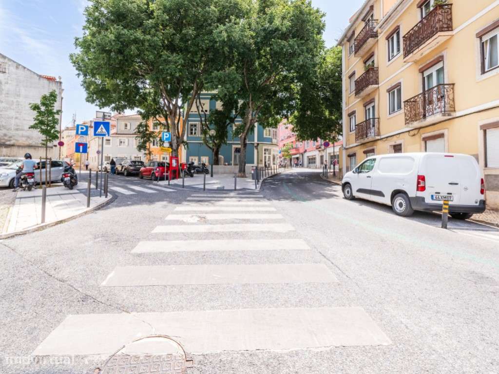 Apartamento T3 Campo de Ourique-25