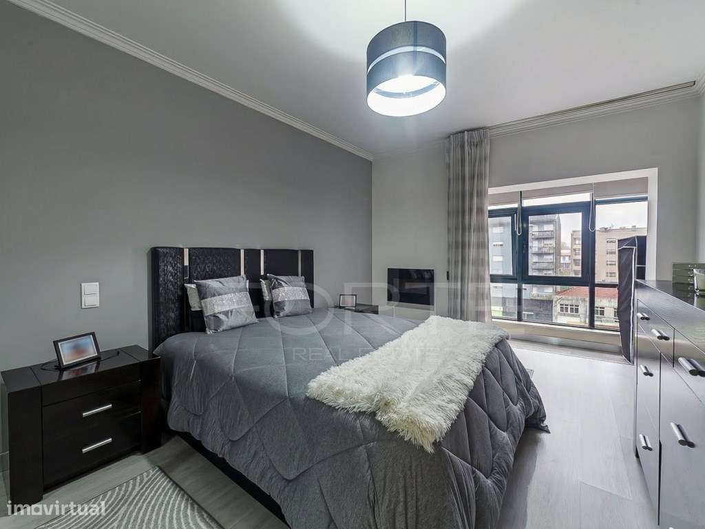 Apartamento T2 em São João da Madeira-21