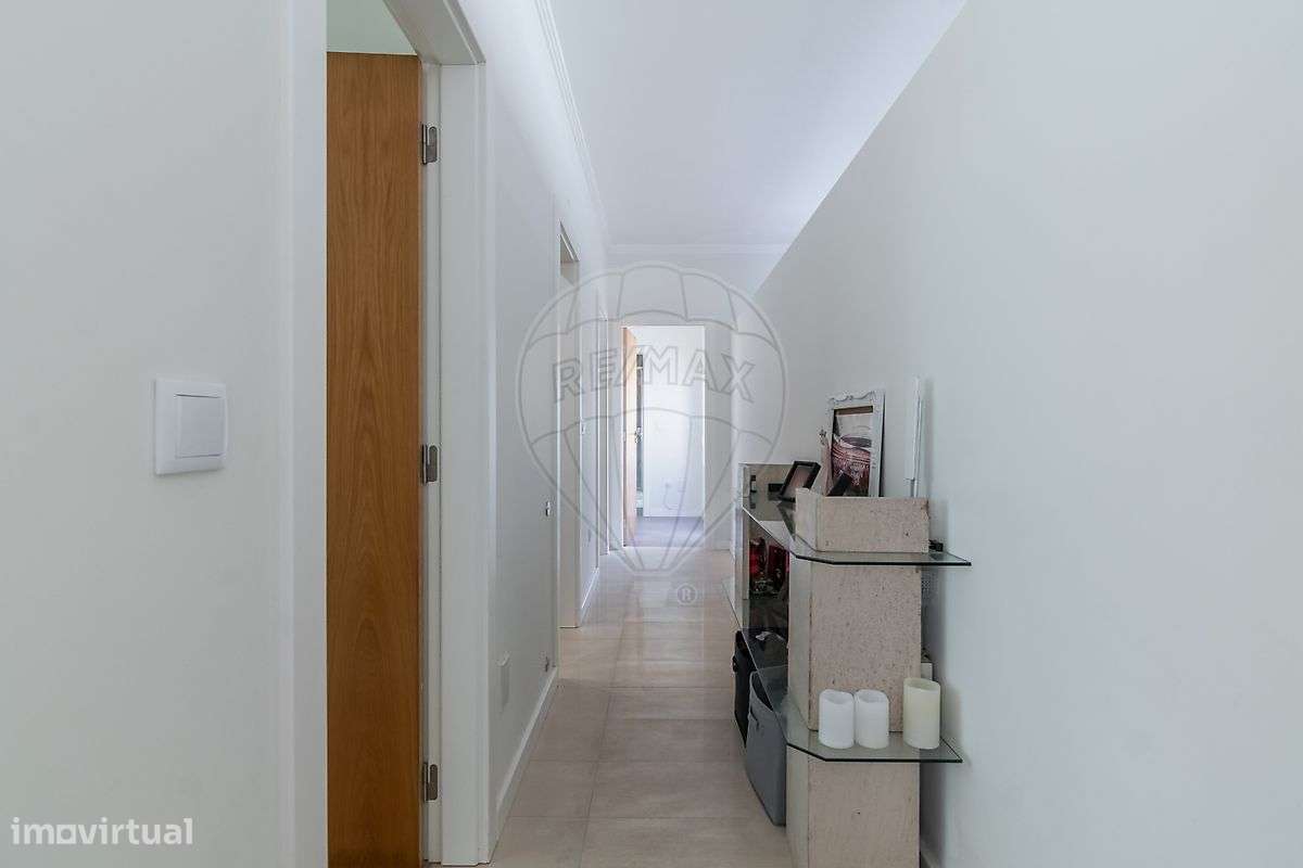 Moradia Térrea isolada T3 com jardim em Sesimbra-14