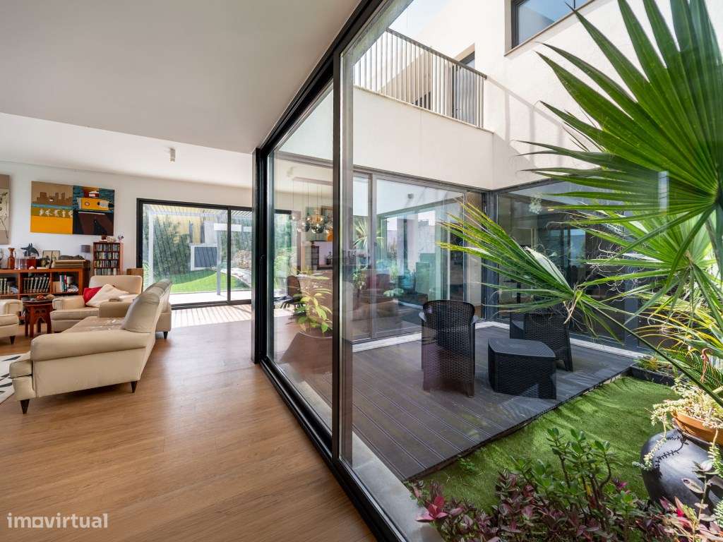 Moradia T4 c/ Jardim de Inverno | Cascais-5