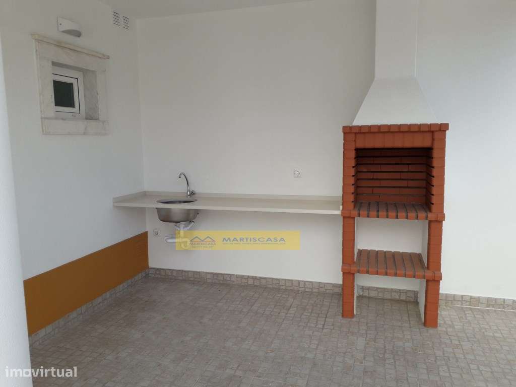 Moradia T3+1 Centro Ericeira/VISTA MAR - OFERTA ESCRITURA E REGISTOS-24