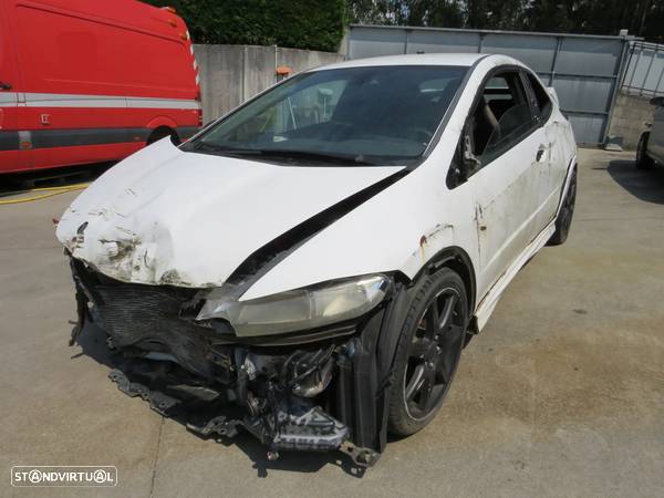 Honda Civic Type R 2.0 (201Cv) de 2007 - Peças Usadas (8415) - 2