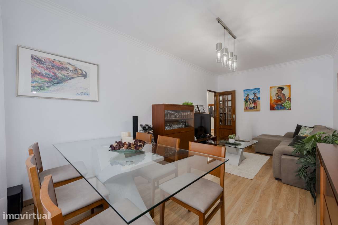 Apartamento T3 Remodelado no Centro de Braga-5