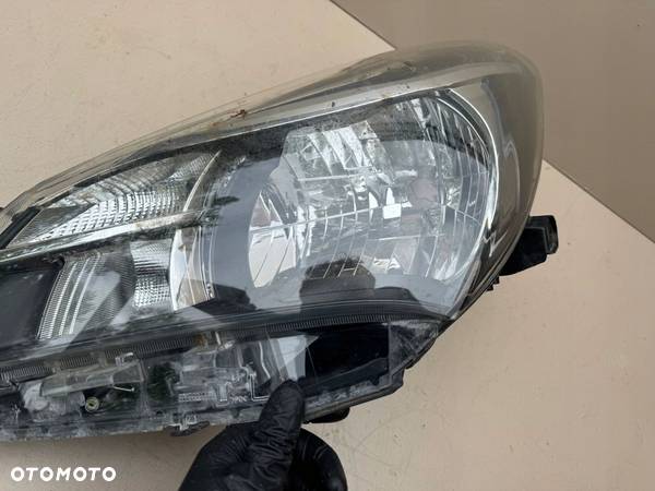 TOYOTA YARIS 3 III 10-14R LAMPA LEWY PRZÓD PRZOD LEWA PRZEDNIA - 8