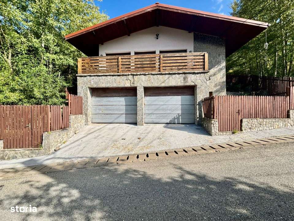 Vila spatioasa -7 camere-vedere panoramica-Azuga - Imagine principală: 4/19