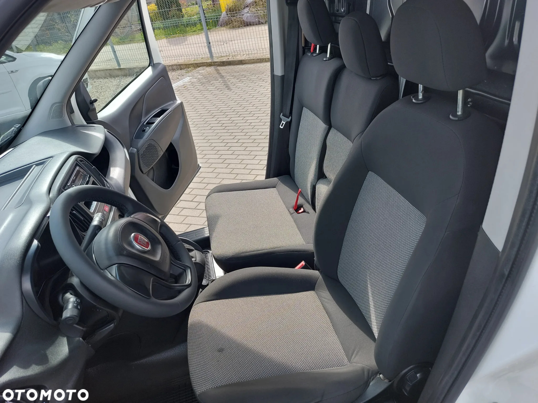 Fiat Doblo 1.4 16V Easy - 13