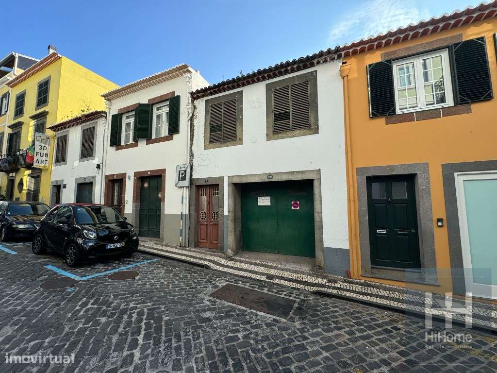 Prédio com projecto para 4 apartamentos no centro do Funchal-7