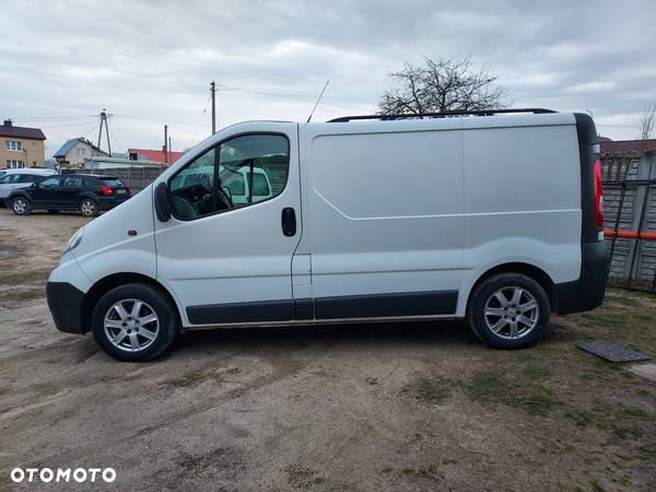 Opel vivaro - 20