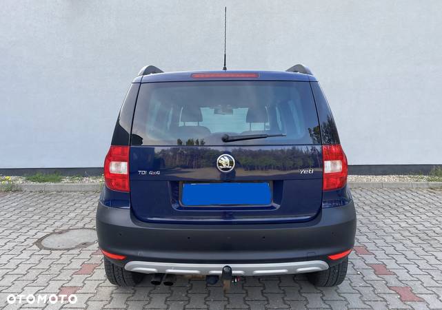 Skoda Yeti 2.0 TDI 4x4 Ambition - 4