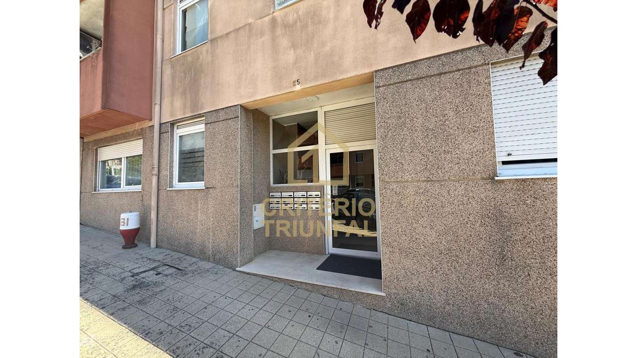 Apartamento T2 em Gandra, Paredes-10