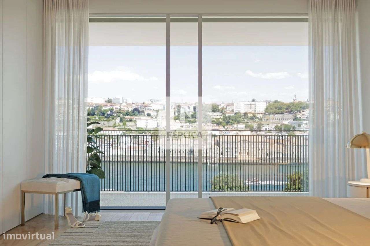 Apartamento T2 Duplex com Terraço e Vistas de Rio Douro - Grande imagem: 2/20