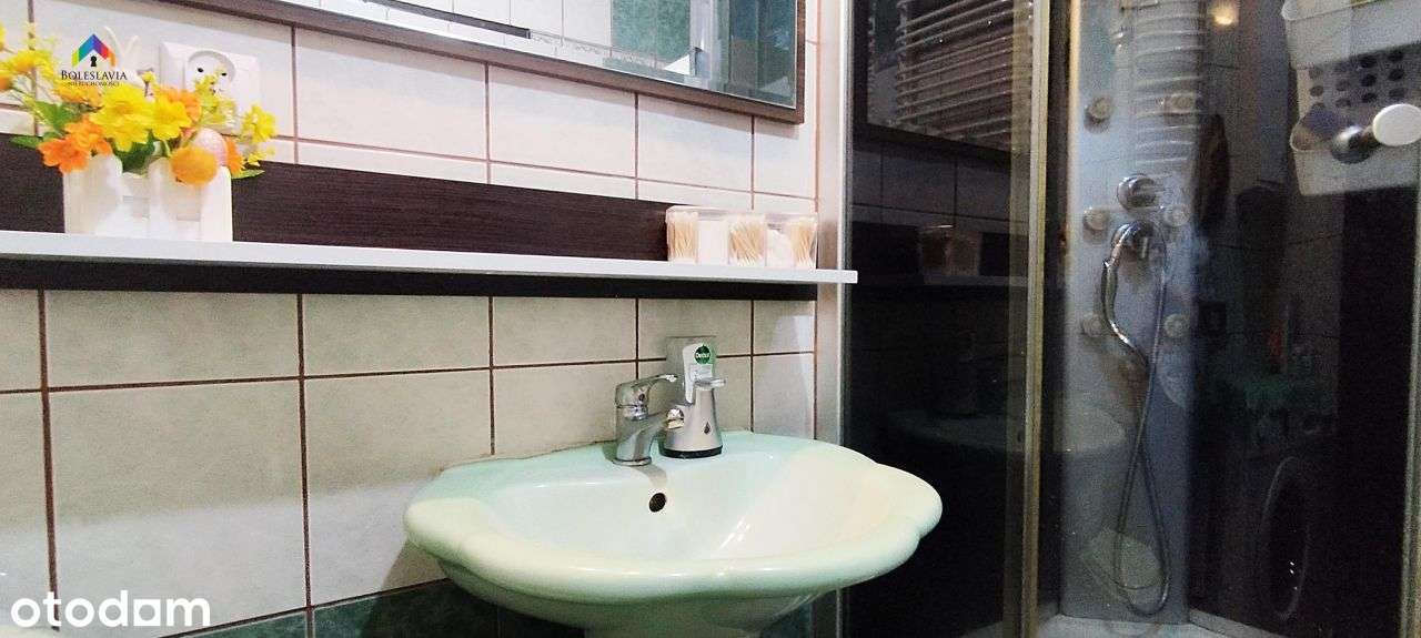 Dwa pokoje, balkon, miejskie ogrzewanie, teren zam-9