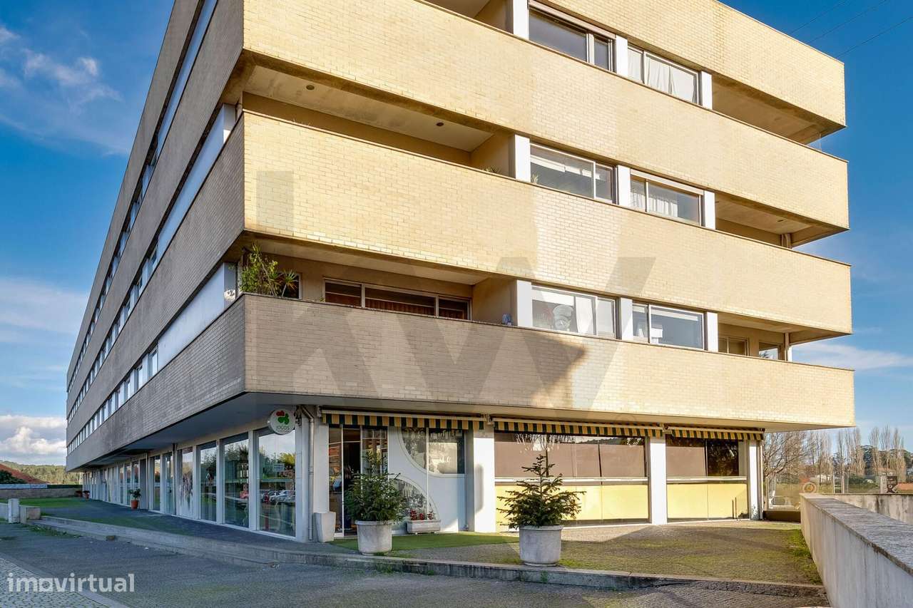 Trespasse de Confeitaria, com fabrico próprio e esplanada em Pleno Fun - Grande imagem: 3/37