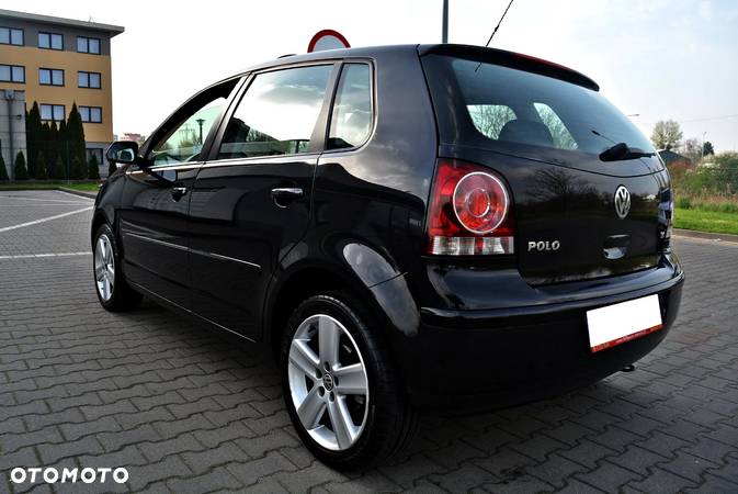 Volkswagen Polo 1.4 Comfortline - 15