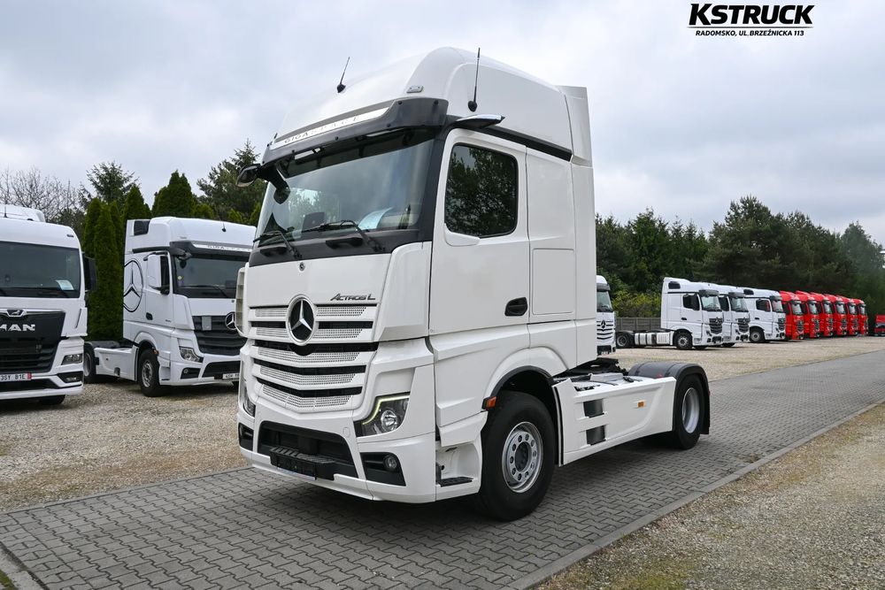 Mercedes-Benz Actros 2022