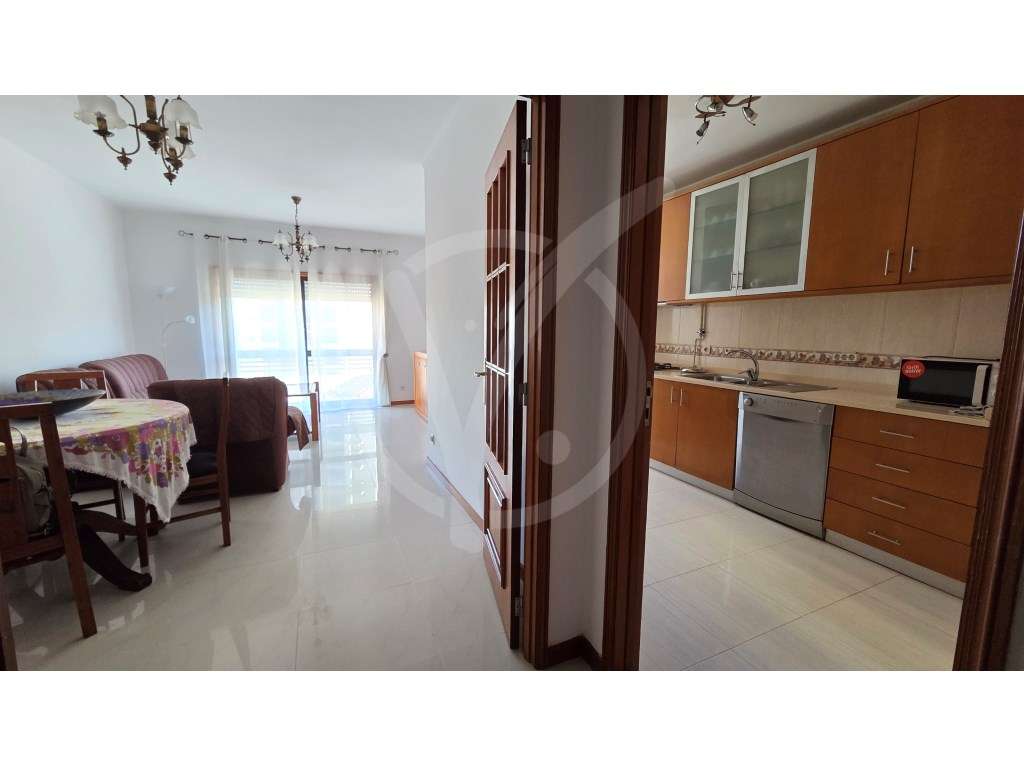 Apartamento T2+1 junto à rotunda do Touro na Póvoa de Varzim - Grande imagem: 4/13