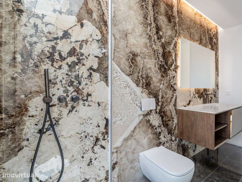 Moradia de excelência em fase final de construção junto à Lagoa de ...-16