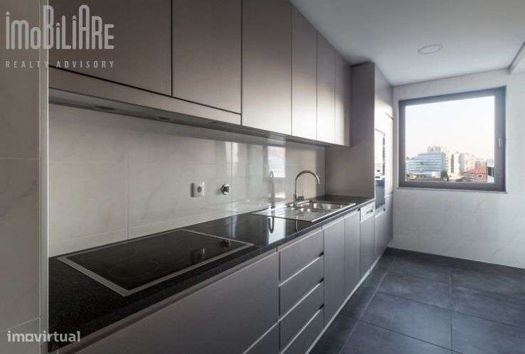 Apartamento T3 novo com varanda Av. da Boavista - Grande imagem: 3/13