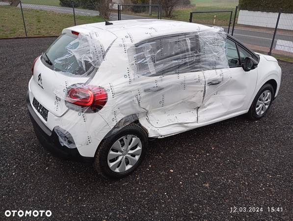 Citroën C3 1.2 PureTech Live - 4