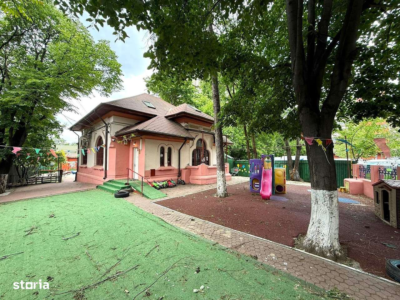 Inchiriere Vila 325 mp | Timpuri Noi | 9 camere + curte 800 mp