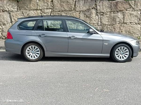 BMW 318 d Touring - 3