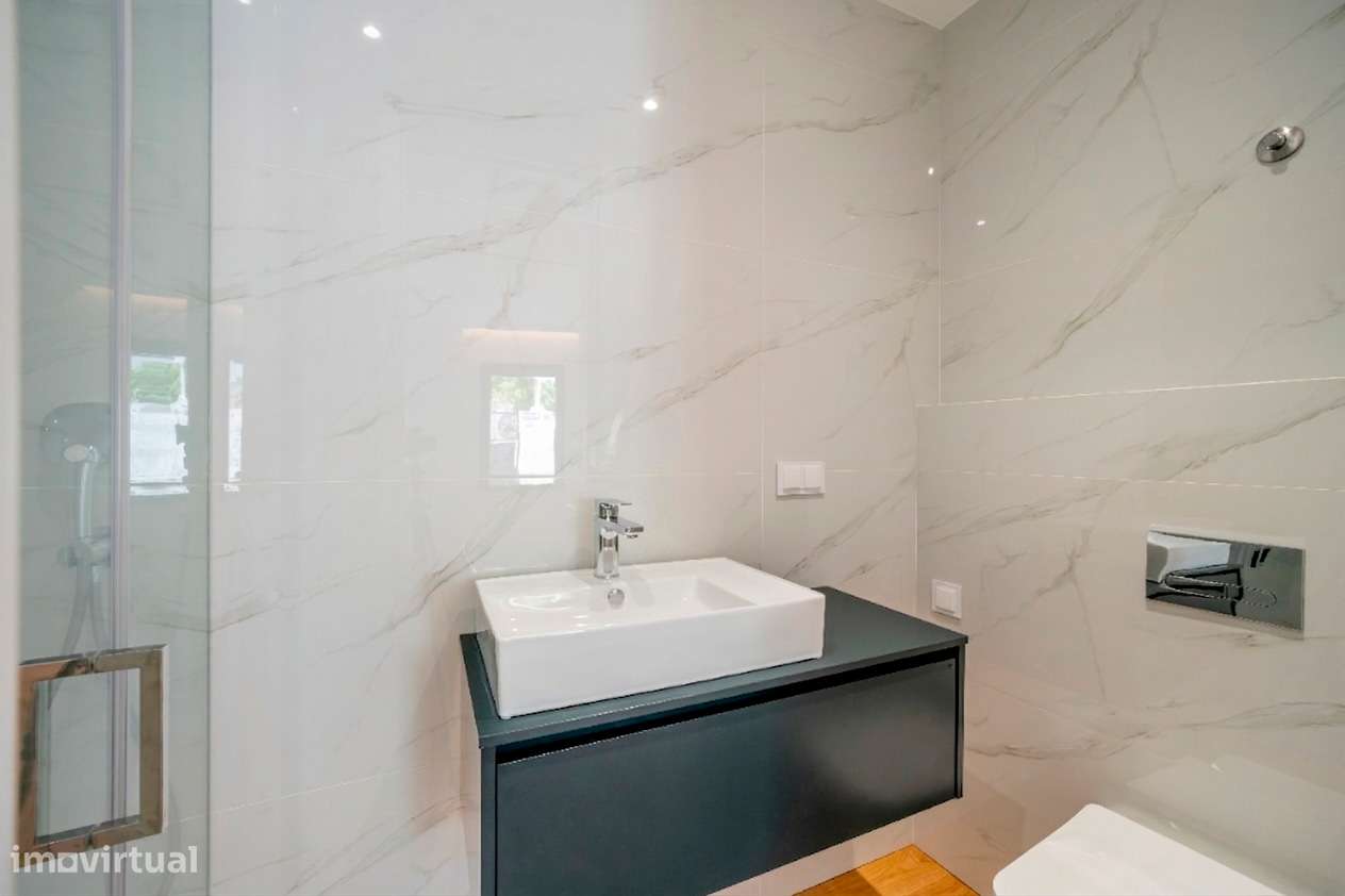 T3 Exclusivo | Design Contemporâneo | prox. à Praia da Areia Branca-47