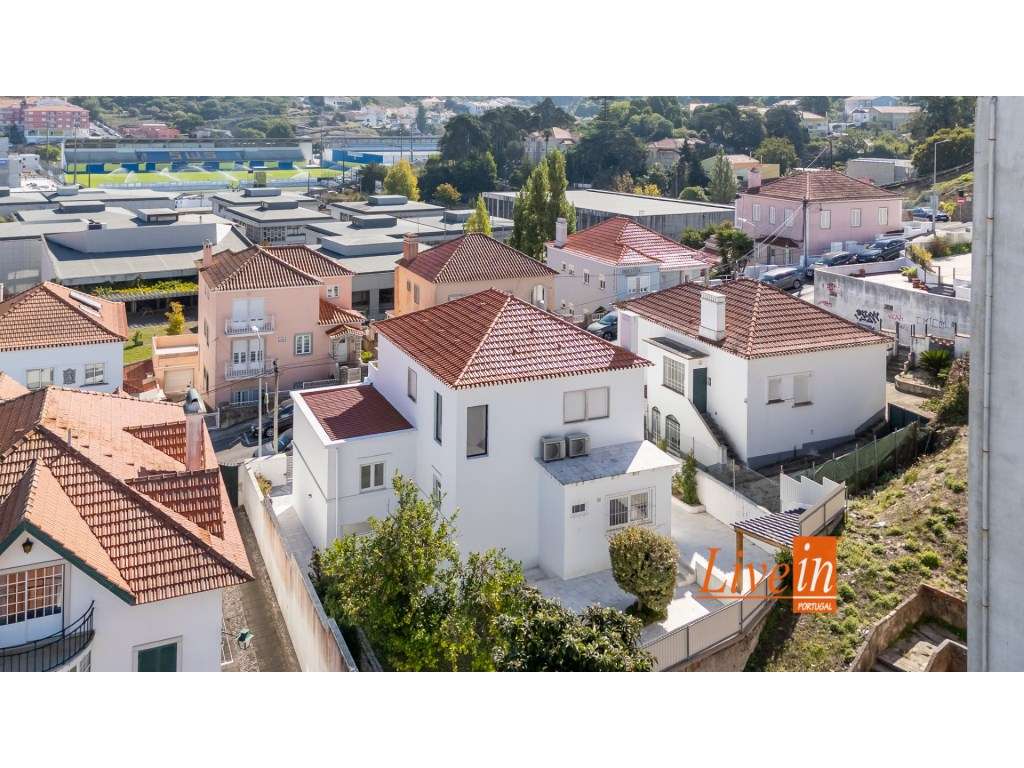 Moradia T4 Isolada em Sintra-45