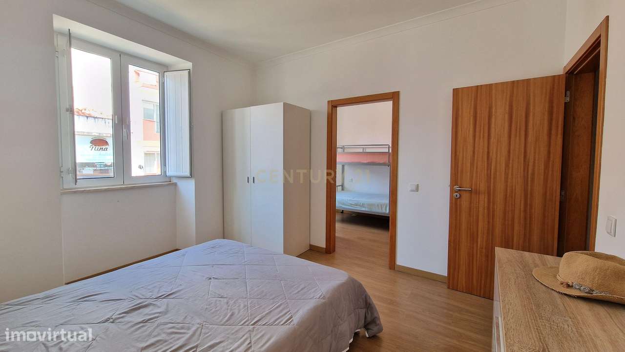 Prédio Unifamiliar na zona nobre de Portimão - com garagem e loja - Grande imagem: 5/35