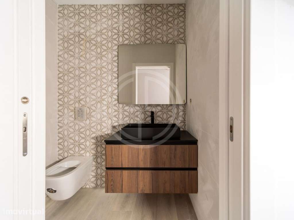 Moradia V3+1 com piscina privada em Gambelas-28
