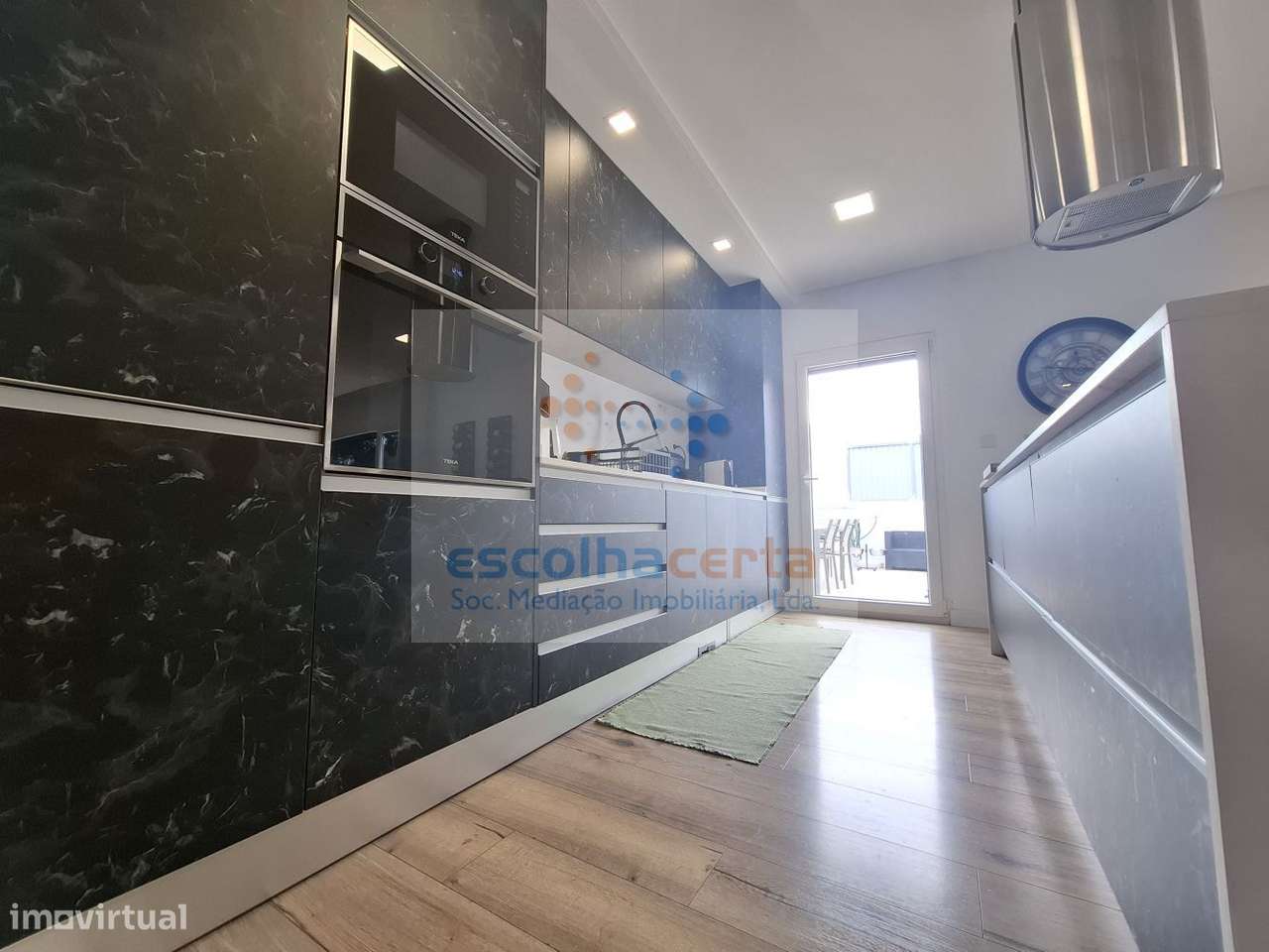 Oportunidade Excelente Moradia Térrea T4 Com Piscina de agua salgada-7