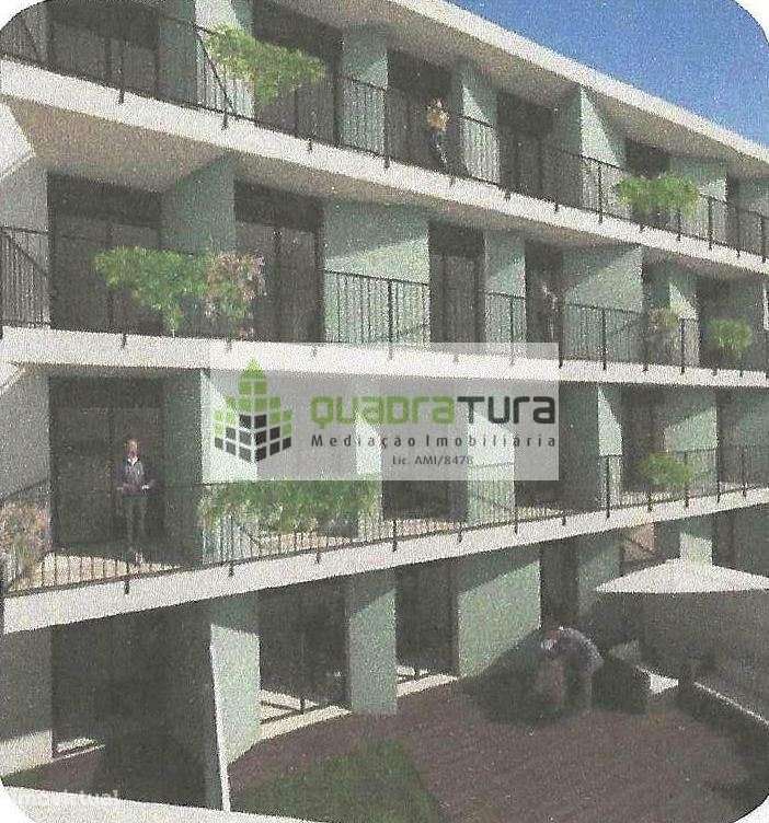 ESTÚDIO COSTA CABRAL | Varanda | Garagem - Grande imagem: 2/4