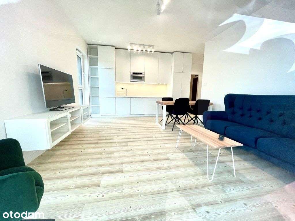 4 pokojowe mieszkanie przy jeziorze Maltańskim-10