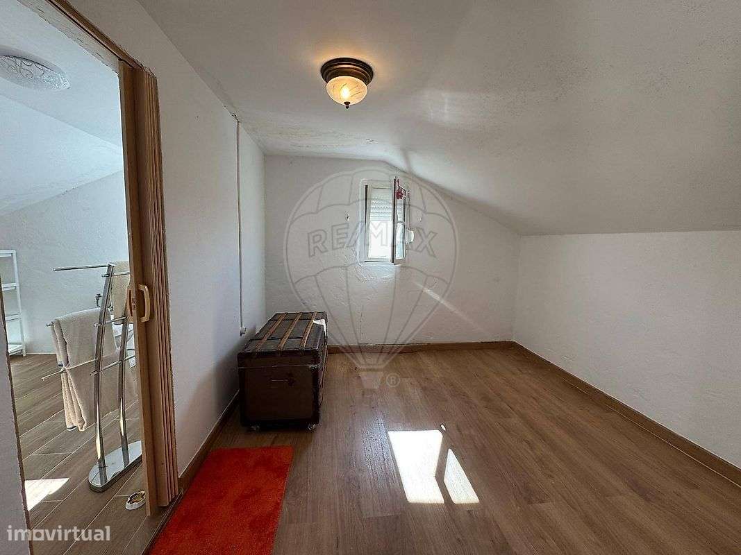 Moradia T2 para venda-3